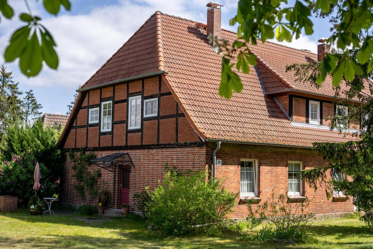 Ferienwohnung 1 Im Landhaus Am Wildpark Boek Екстер'єр фото